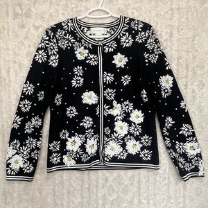 Susan Bristol Women's Beaded Daisy Cardigan Sweater Sz M Floral Hand Embroidered